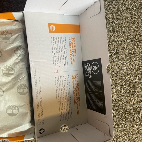 Timberland Youth Black Boots - Size 13 - Picture 8 of 9